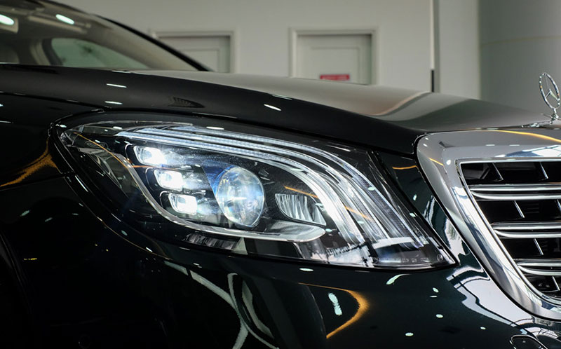 Mercedes-Benz S450 Maybach 2018 giá 7,219 tỷ đồng tại Việt Nam